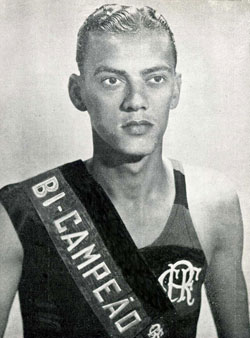 Algodão, jogador histórico de basquete do Flamengo