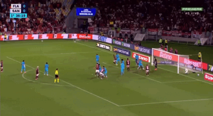 Gol Léo Pereira Flamengo x Santos