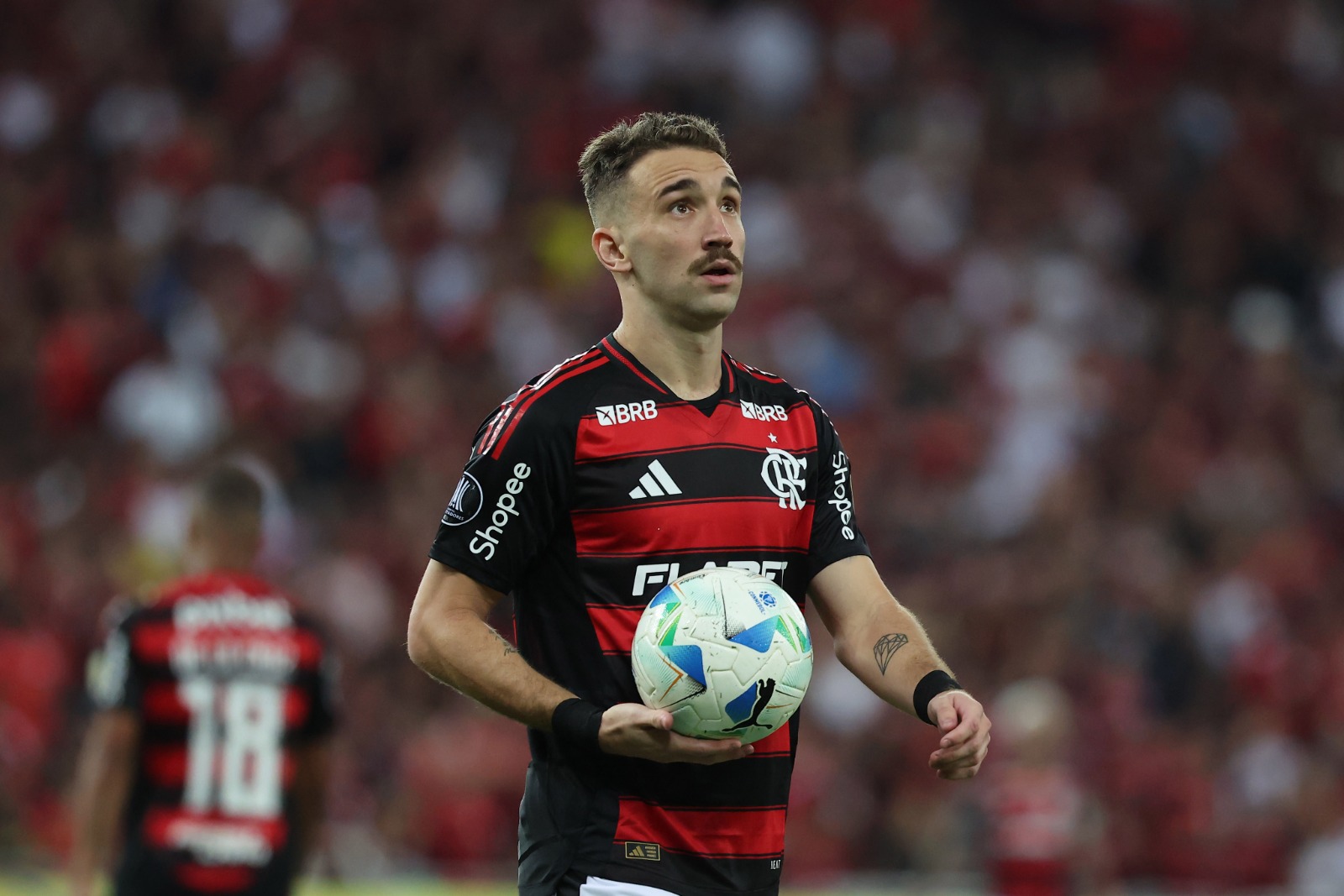 Léo Ortiz aponta mudança radical no Flamengo de Jardim e faz revelação sobre a Copa do Mundo